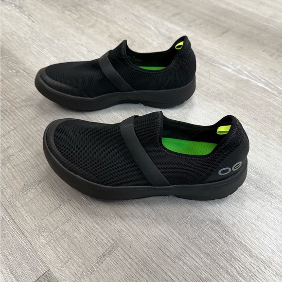 OOFOS 00mg Low Shoe - Size 9 - Picture 5 of 8